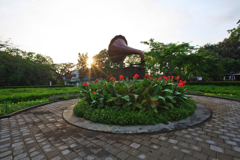 The Shalimar Boutique Hotel Маланг Екстериор снимка
